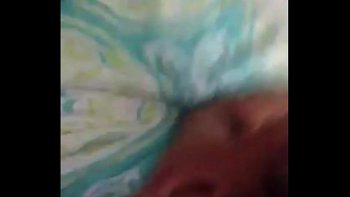 Бабенке нравится ебля с неграми и она сладко стонет