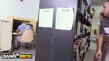 Babes HD порно онлайн