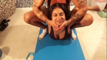 Порно борьба онлайн видео