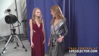 Просто двигала бедрами в направлении партнера