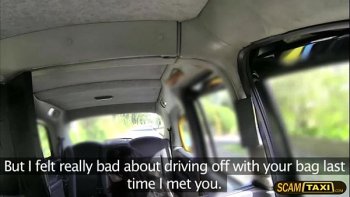 Порно поимел клиентку в такси