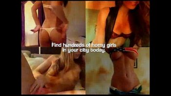 Послушная русская девушка пытается проткнуть вульву миниатюрной