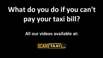 Красотка светит в кадре гладко выбритой пилоткой