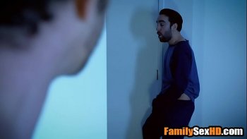 Смотреть порно со спящими мамками бесплатно