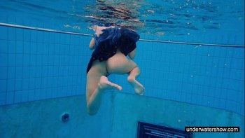 Встала под напор воды