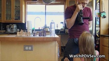 Перегнув русичку через стол