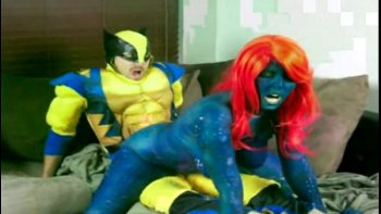 Многочисленно ложиться ее супертело малафьем