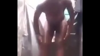 Парниша просто балдеет от губок японки